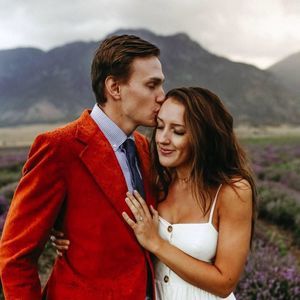 Meet your Posher, Isabel